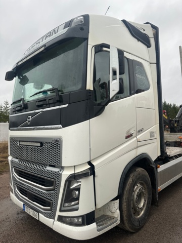 1447265-5 Timber truck Volvo FH 16.1 I-Shift -2018