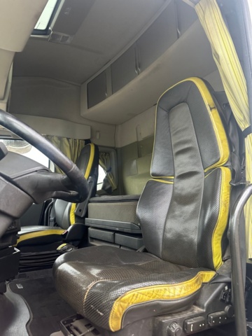 1447265-32 Timber truck Volvo FH 16.1 I-Shift -2018