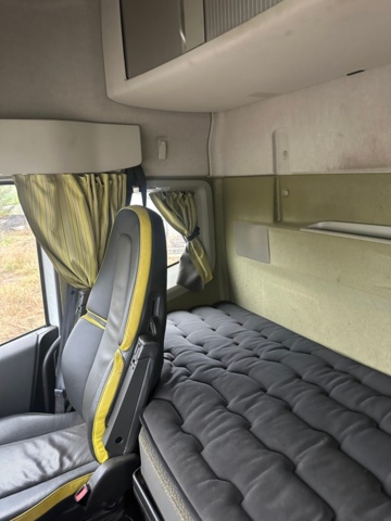 1447265-39 Timber truck Volvo FH 16.1 I-Shift -2018