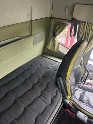 1447265-40 Timber truck Volvo FH 16.1 I-Shift -2018