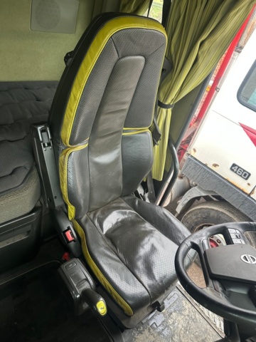 1447265-34 Timber truck Volvo FH 16.1 I-Shift -2018