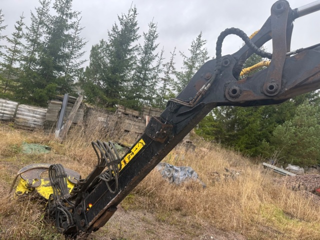 1447266-9 Timber crane with cabin Loglift F108S -2016