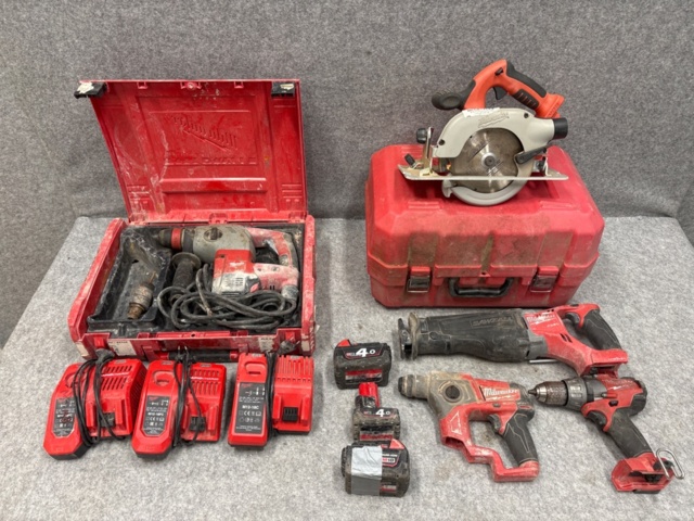 1410865-1 Verktygspaket - Milwaukee