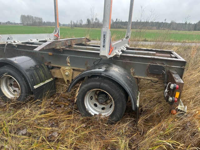 1447271-7 Timber trailer PARATOR SV 18-20 -2009