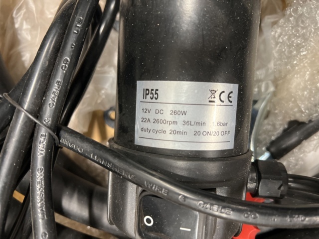 1468718-7 DC AdBlue-pump Meganex