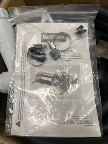 1468718-8 DC AdBlue-pump Meganex