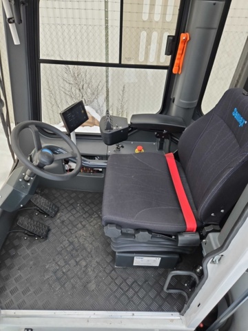 1444819-28 Semax P40L-E Eltruck med pappersklämma – 2020