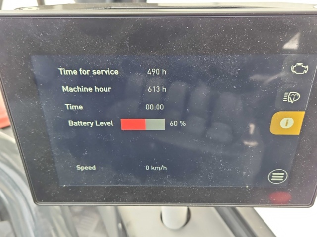 1444819-31 Semax P40L-E Eltruck med pappersklämma – 2020