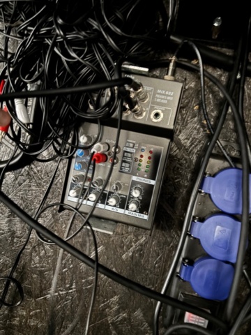 1468990-19 Barcontainer från Foco med invändig utrustning