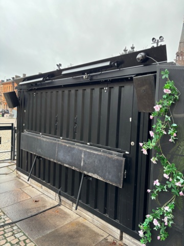 1468990-39 Barcontainer från Foco med invändig utrustning