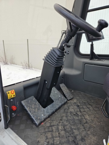 1444821-45 Eltruck – Semax P35L-E med gaffelaggregat