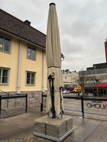 1468992-7 Parasoll 2 st - MAY Albatros