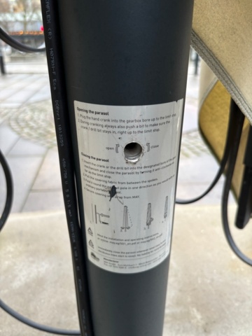 1468992-9 Parasoll 2 st - MAY Albatros