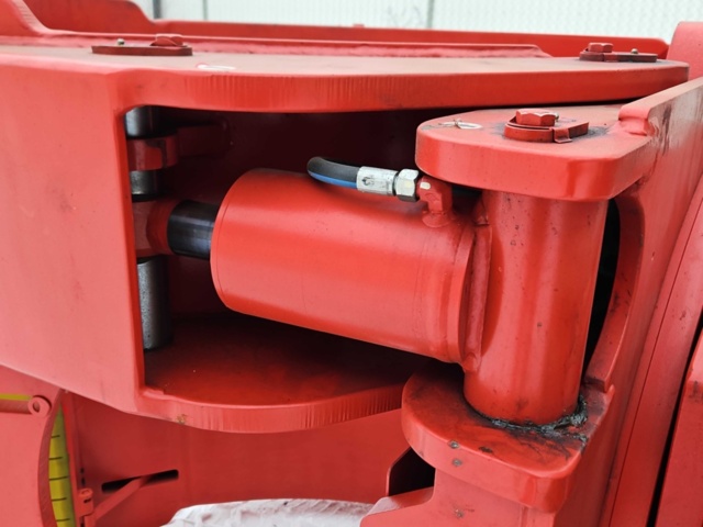 1444823-3 Pappersklämma/Balgrip – Bolzoni Auramo RA-600NJE