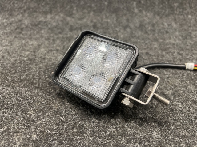 1468743-2 Blixtljus LED 12/24V