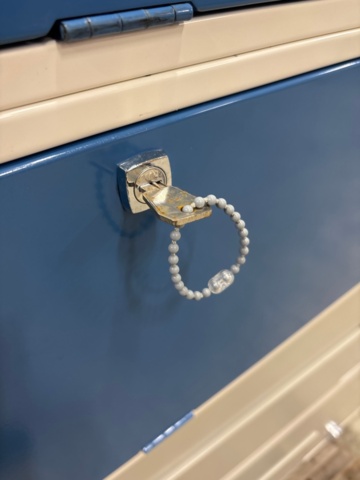 1410878-4 Omklädningsskåp 2 st