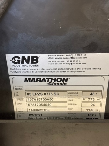 1410879-12 Fyrvägstruck - BT FRE270 -2013