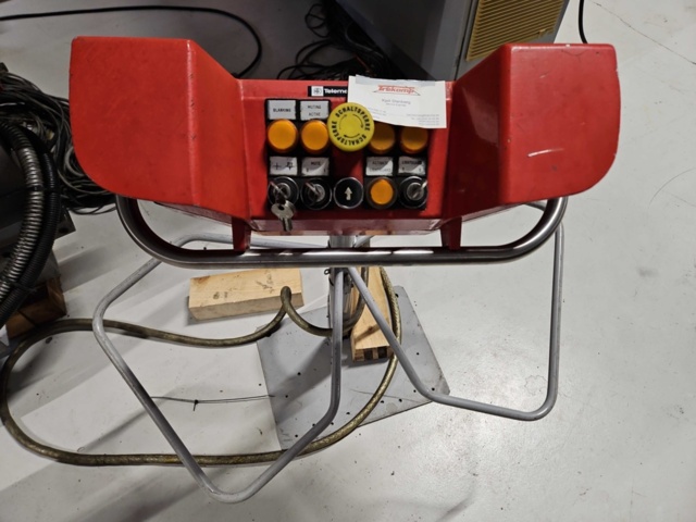 1444826-5 Kantpress - Beyeler PR6 Serie