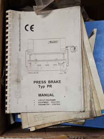 1444826-22 Kantpress - Beyeler PR6 Serie