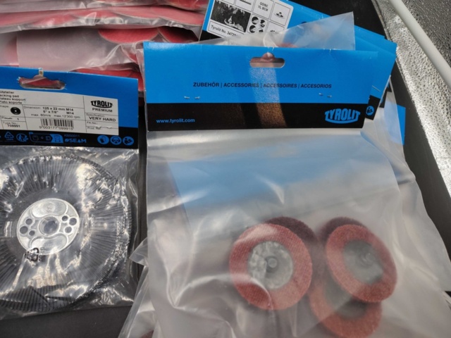 1465838-4 Parti slipskivor och tillbehör – Tyrolit