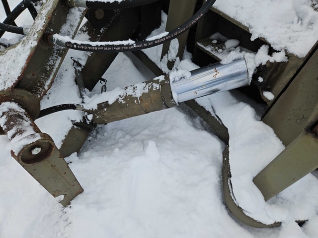 1444830-6 Snow blade for tractor