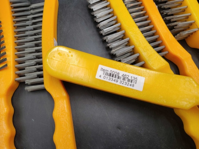 1465839-3 Handverktyg, 11 st, blindnitverktyg, stålborstar, hammare, sidhandtag