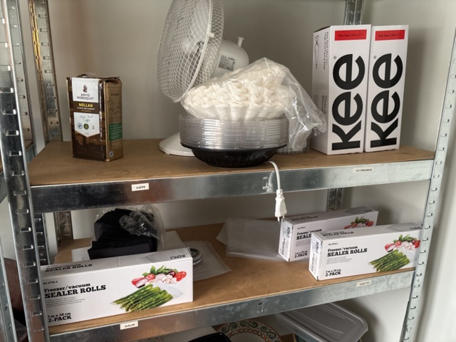 1469001-22 Stort parti med diverse köksredskap och utrustning