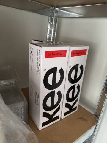 1469001-23 Stort parti med diverse köksredskap och utrustning