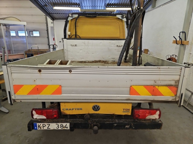 1444831-6 Crane truck - Volkswagen Crafter Chassis Double Cab 50 2.5 BlueTDI CR Manual, 163hp -2010