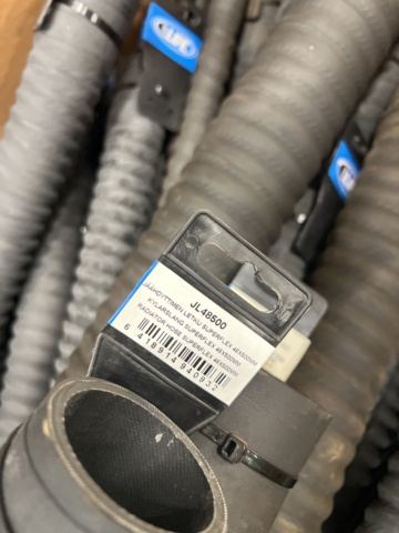 1468769-7 Lot with radiator hose Superflex