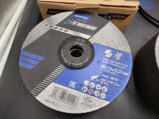 1465841-2 Kapskivor, 76 st – Norton, blandade dimensioner, för stål och rostfritt