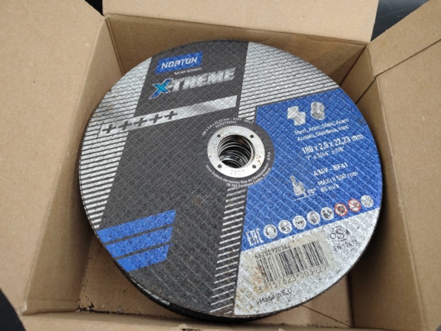 1465841-6 Kapskivor, 76 st – Norton, blandade dimensioner, för stål och rostfritt