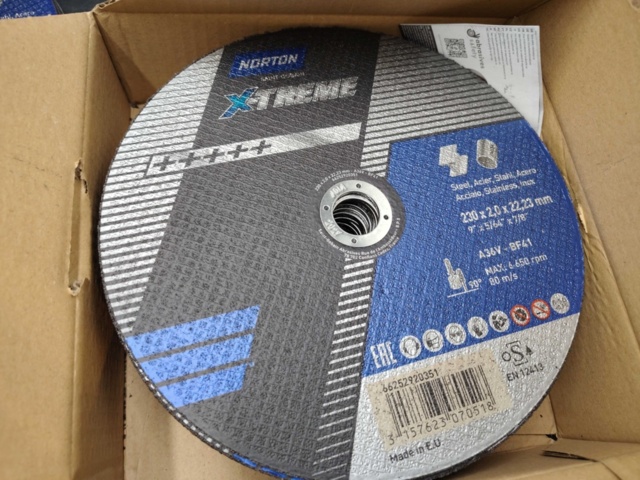 1465841-7 Kapskivor, 76 st – Norton, blandade dimensioner, för stål och rostfritt