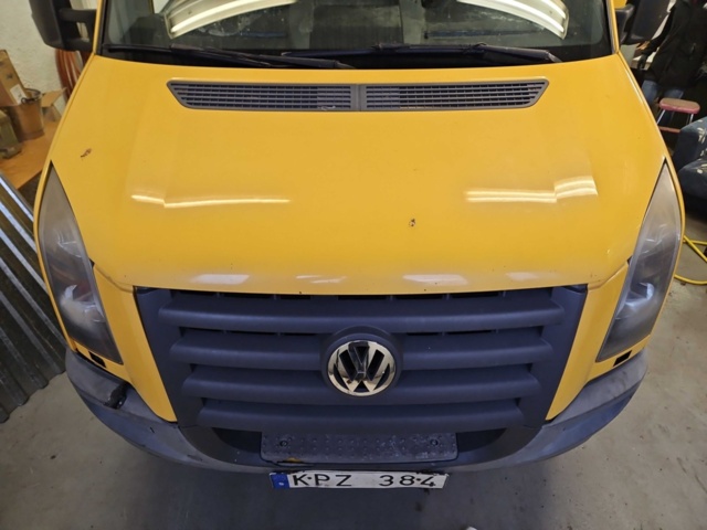 1444831-34 Crane truck - Volkswagen Crafter Chassis Double Cab 50 2.5 BlueTDI CR Manual, 163hp -2010