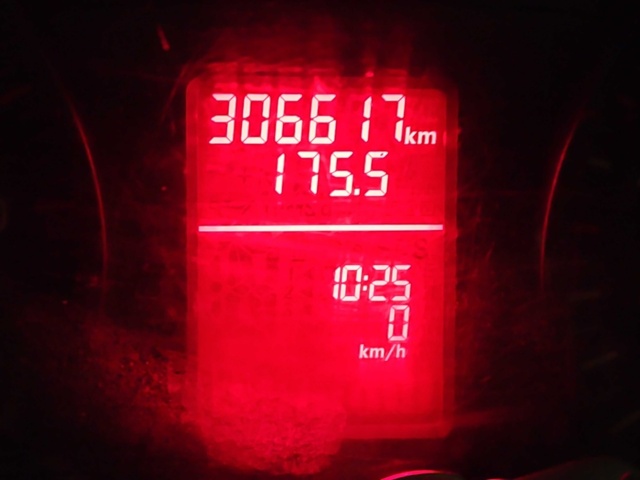 1444831-51 Crane truck - Volkswagen Crafter Chassis Double Cab 50 2.5 BlueTDI CR Manual, 163hp -2010