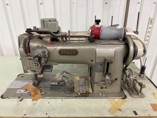 1410896-2 Industrisymaskin med rullbord - PFAFF 146-H2-6/2