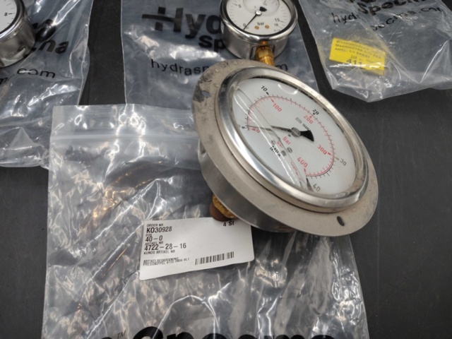 1465843-8 Manometrar och adaptrar, 10 st – hydraulik, tryckmätning, blandade anslutningar