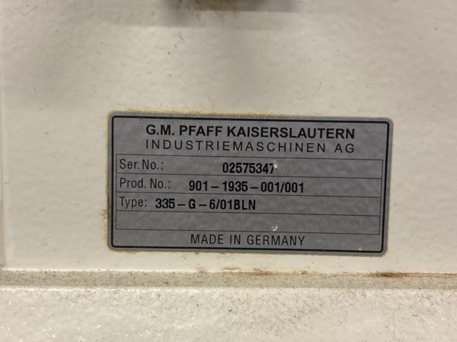 1410898-3 Industrisymaskin med rullbord - PFAFF 335-G-6/01BLN