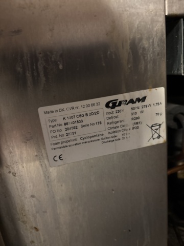 1469003-8 Kylbänk med lådor - Gram K 1407 CSG B 2D/2D