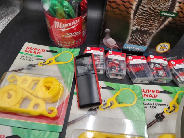 1465844-9 Blandat bygg- och förbrukningsmaterial – diverse tillbehör