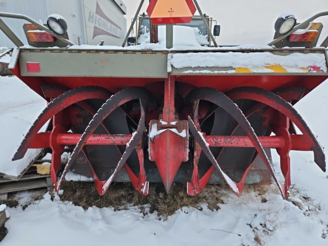 1444833-7 Snow blower with cab and engine - Scania Snow blower 77