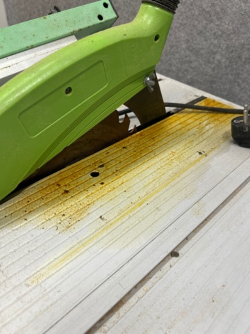 1410872-3 Bordssåg och kap-/gersåg - Luna BCS 250 M / DeWalt DW743