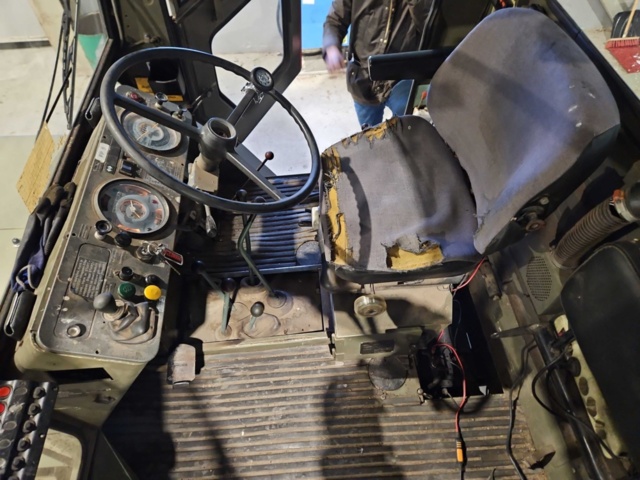 1444834-17 Traktor med plogfäste - Mercedes Benz MB-Trac 800 -1980