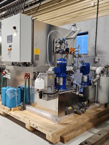 1444838-2 Industrial washing/cleaning plant