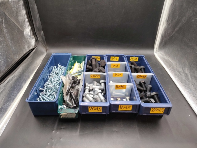 1465849-1 Sexkantsbult, parti – blandade dimensioner, stål, obehandlat/elförzinkat