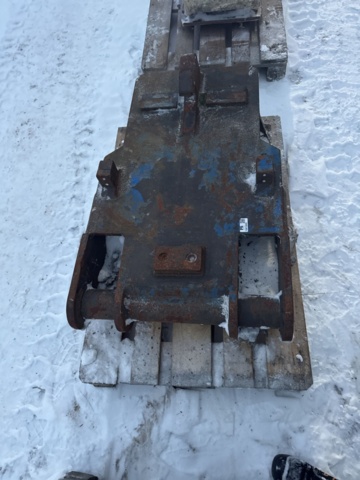 1321345-1 B30 bracket -F35