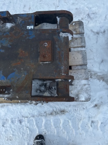 1321345-4 B30 bracket -F35