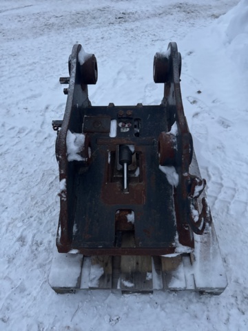 1321348-3 B30 hydraulic attachment
