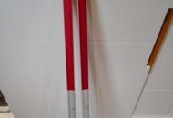 1471020 Mätstavar, 2 st – höjdskala, justerbara fästen