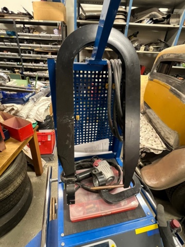 1471206-8 Punktsvets Car-O-Liner CR500